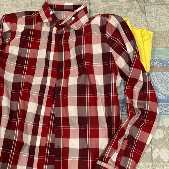 Bundle of men’s medium shirts zara/express/guess - Picture 8 of 8